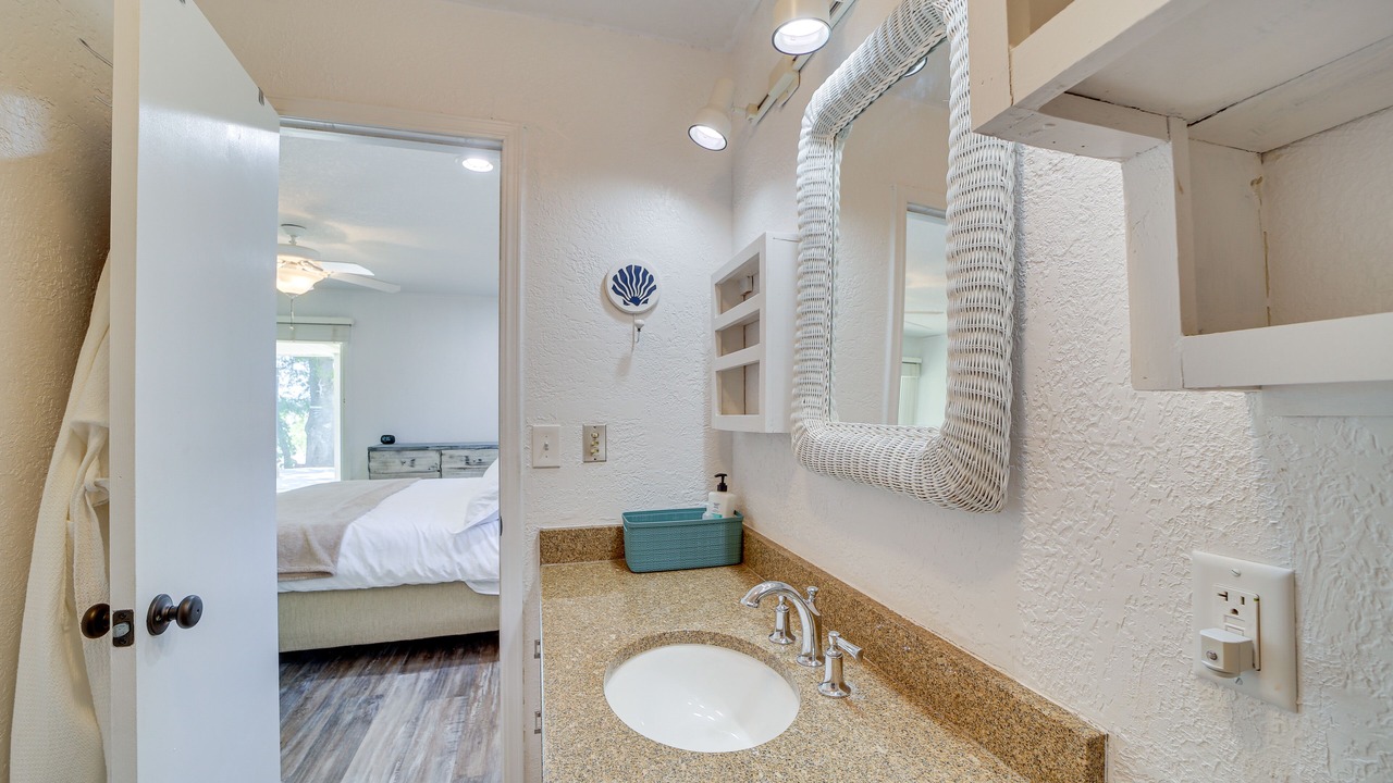 Photo of Bathroom in Checotah