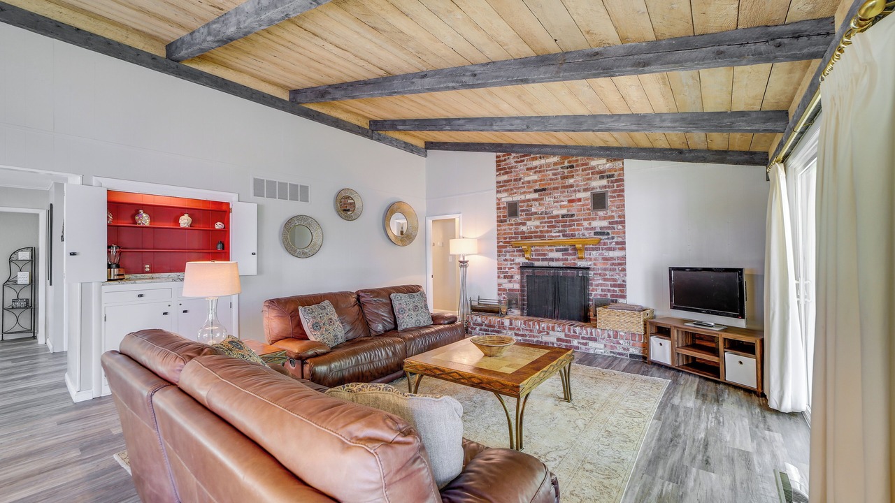 Photo of Livingroom in Checotah