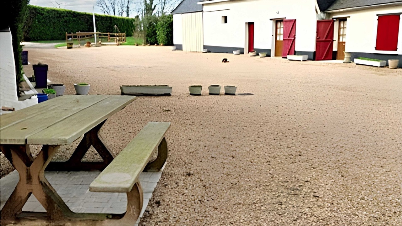 Photo of Others in Gruge-l'Hopital