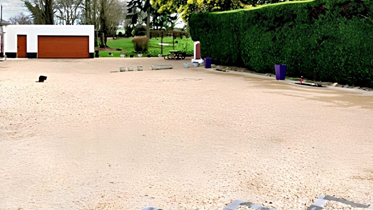 Photo of Outdoor in Gruge-l'Hopital