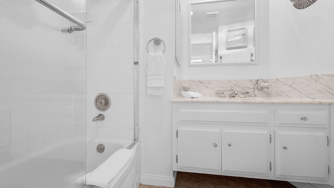 Photo of Bathroom in Ocean Beach