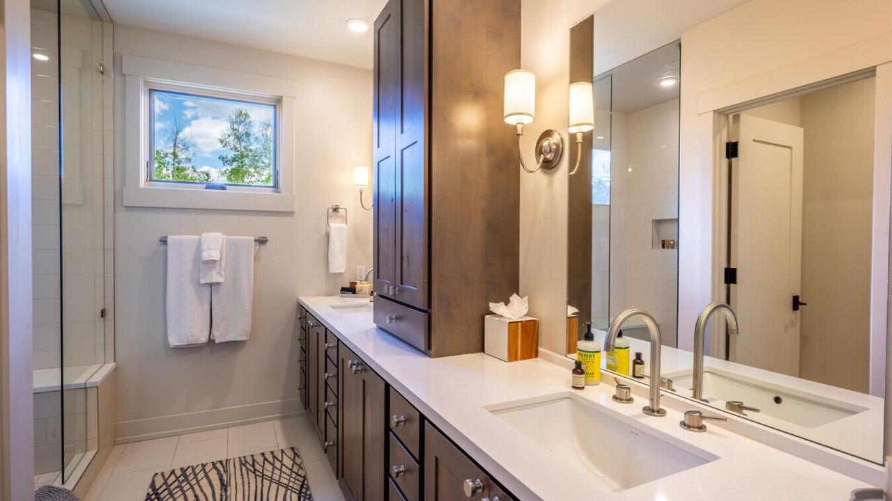 Photo of Bathroom in Silverthorne