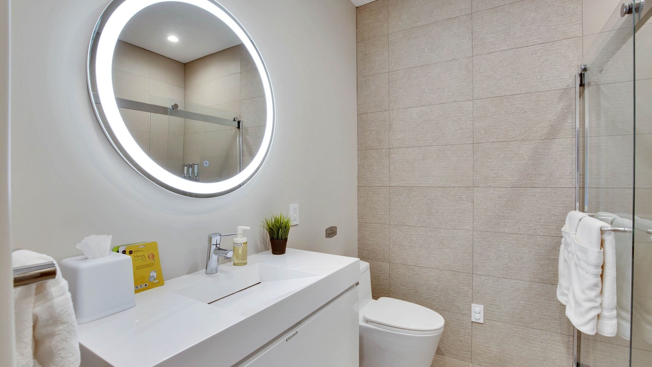 Photo of Bathroom in Apache Shores