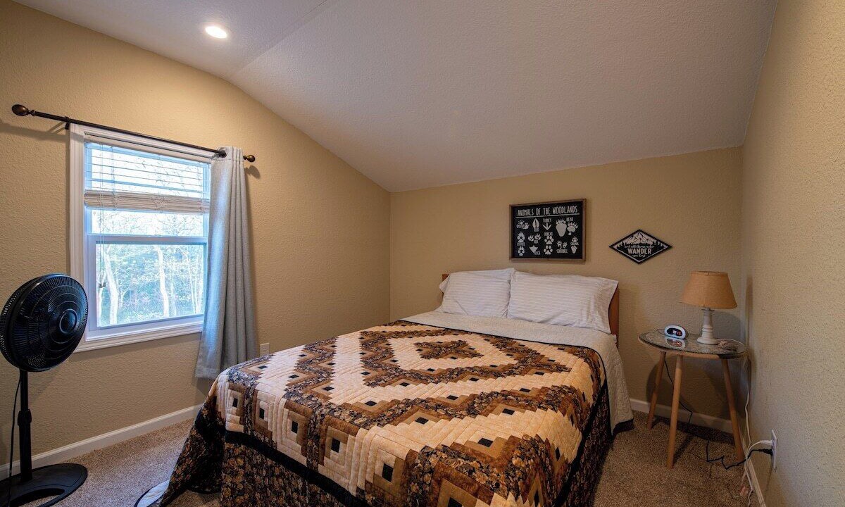 Photo of Bedroom in Deepwater
