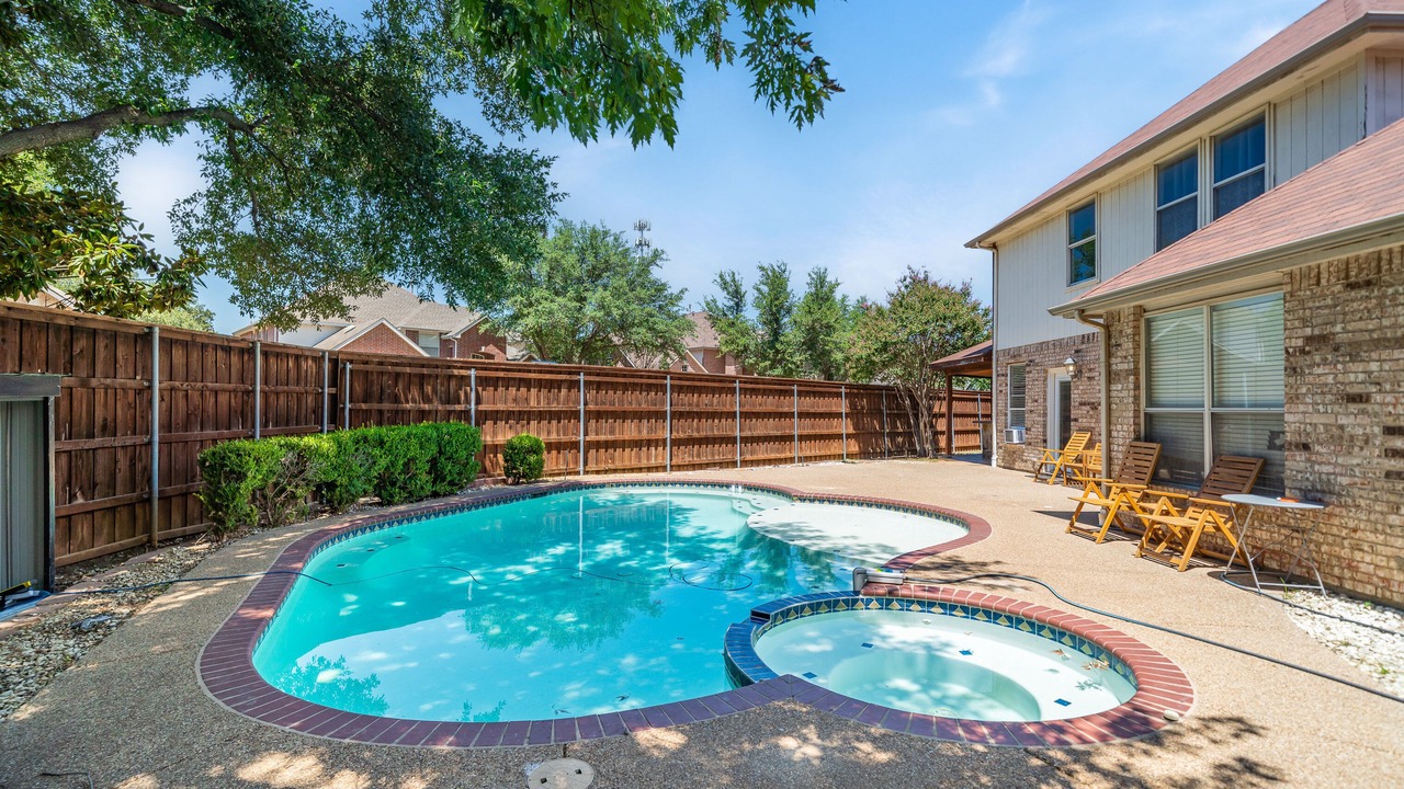 Photo of Outdoor in Highland Village