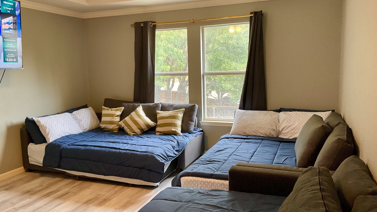 Photo of Bedroom in Highland Village