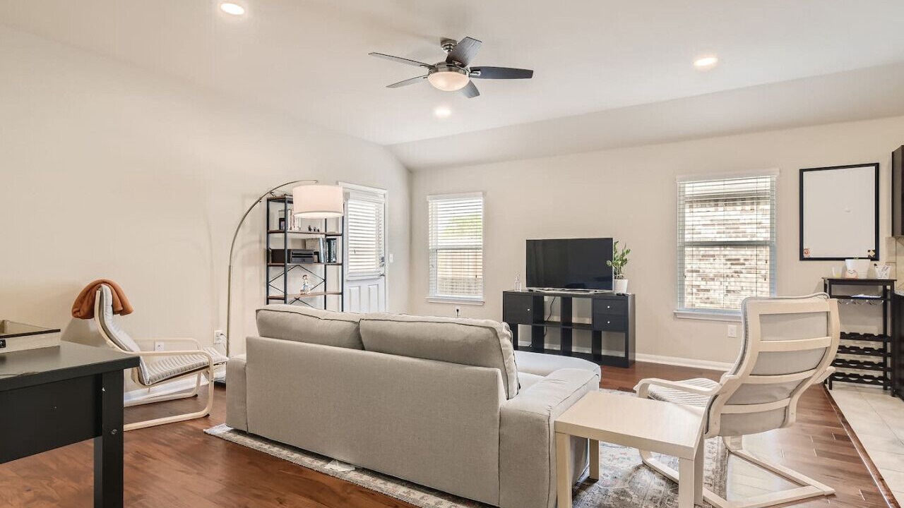 Photo of Livingroom in Austin