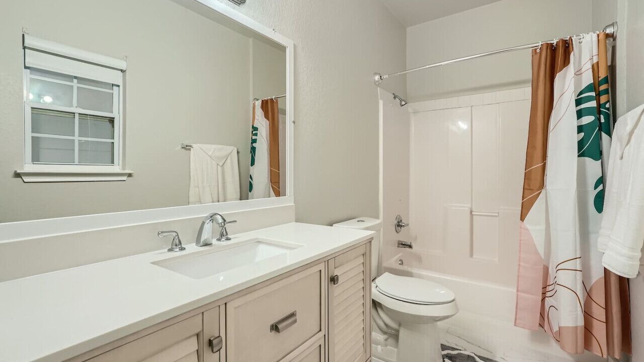 Photo of Bathroom in Foster Heights