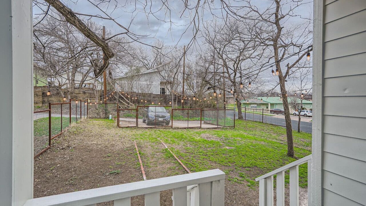 Photo of Outdoor in Foster Heights