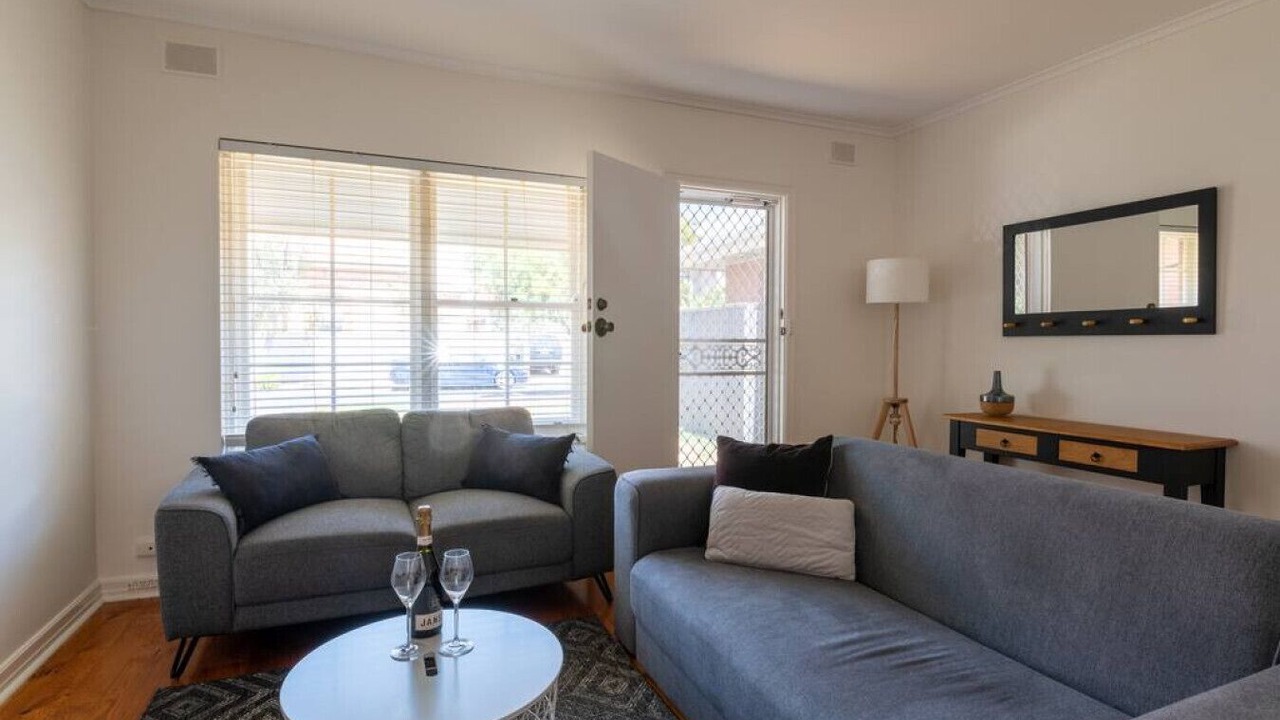 Photo of Livingroom in Glenelg East