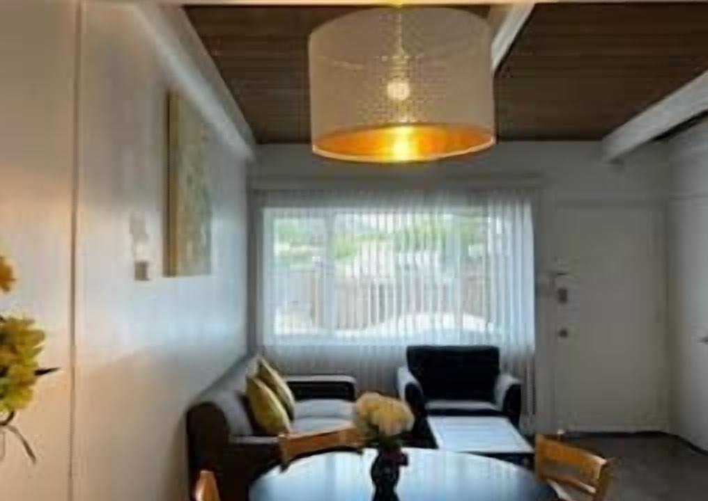 Photo of Livingroom in Richmond Annex