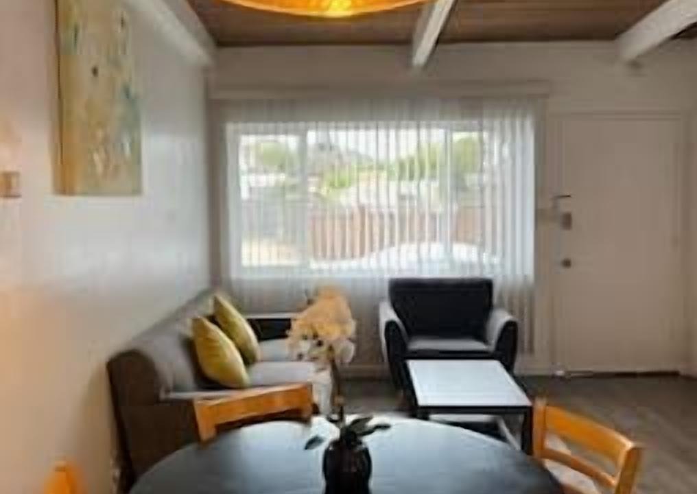 Photo of Livingroom in Richmond Annex