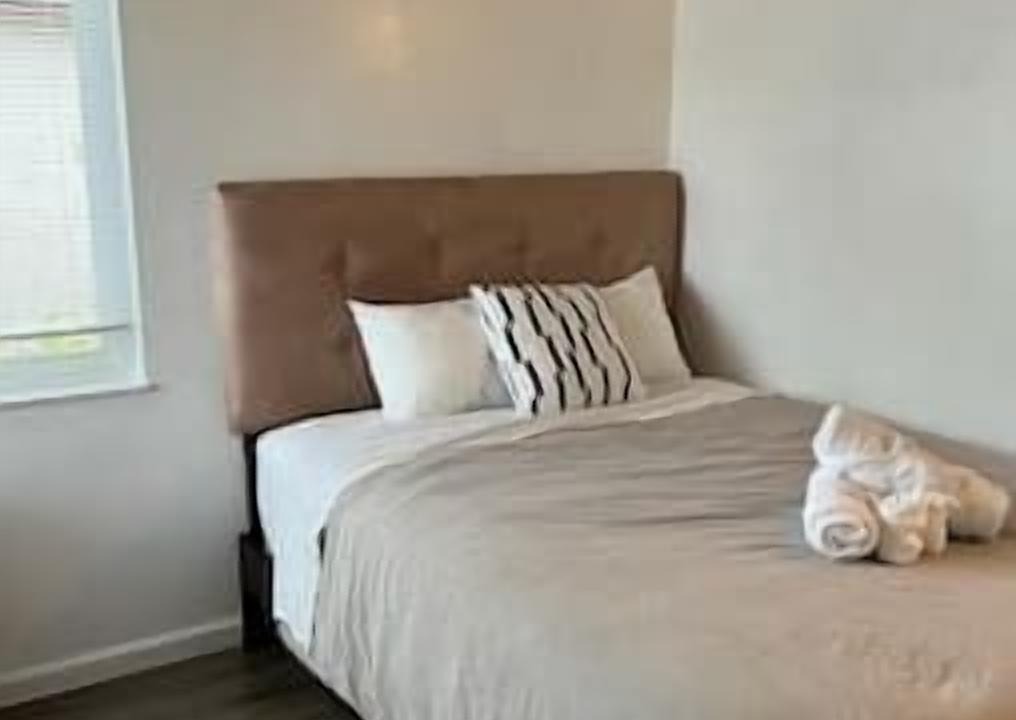 Photo of Bedroom in Richmond Annex