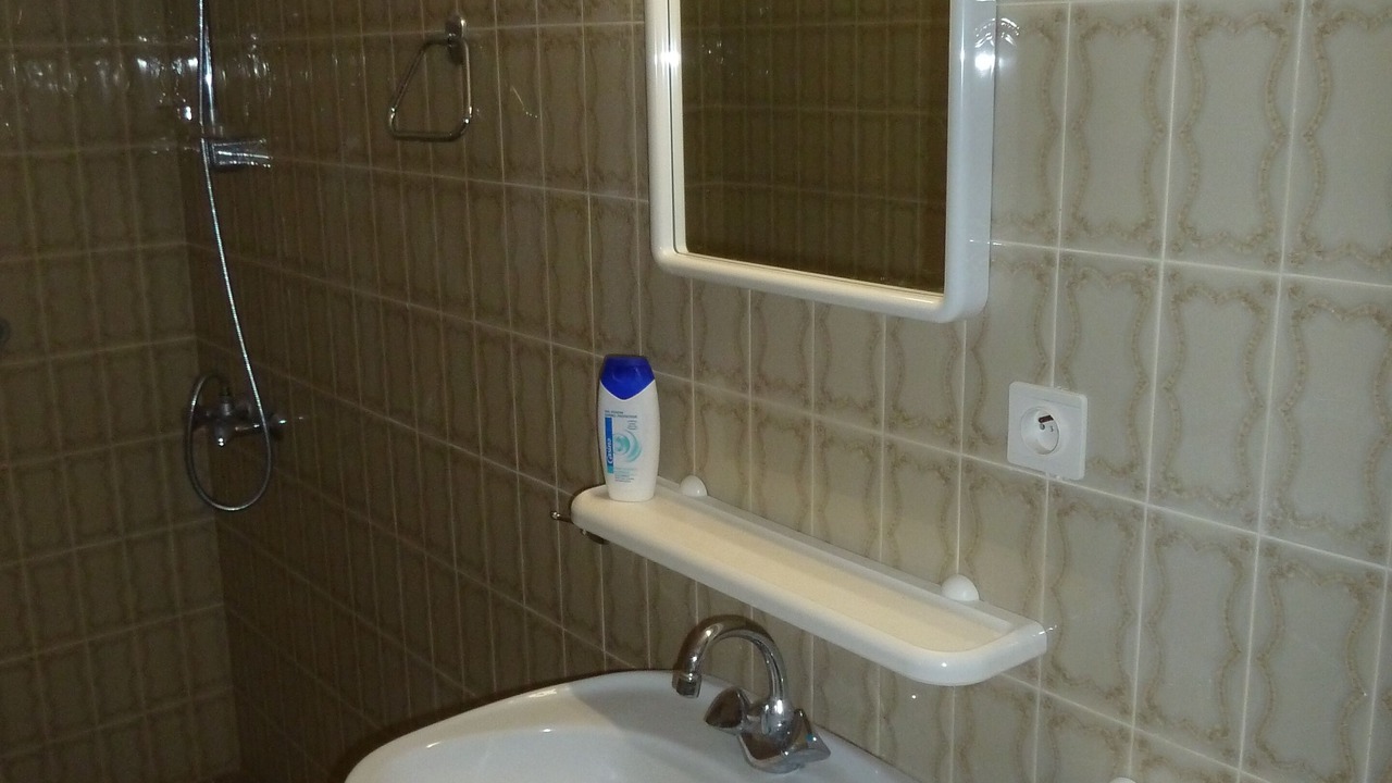 Photo of Bathroom in Livinhac-le-Haut