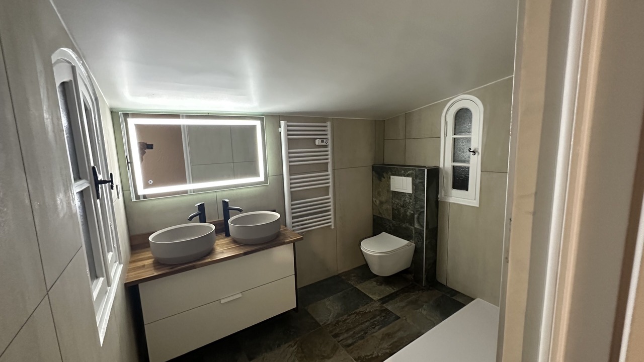 Photo of Bathroom in Le Muy