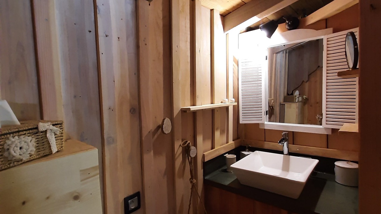 Photo of Bathroom in Grand-Vabre