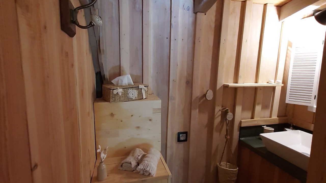 Photo of Bathroom in Grand-Vabre