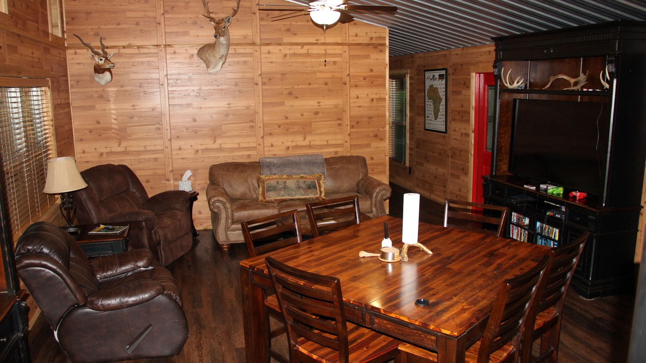 Photo of Livingroom in Piney Woods