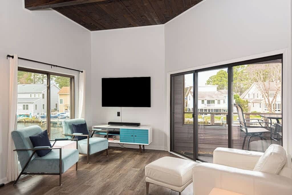 Photo of Livingroom in Ocean Pines