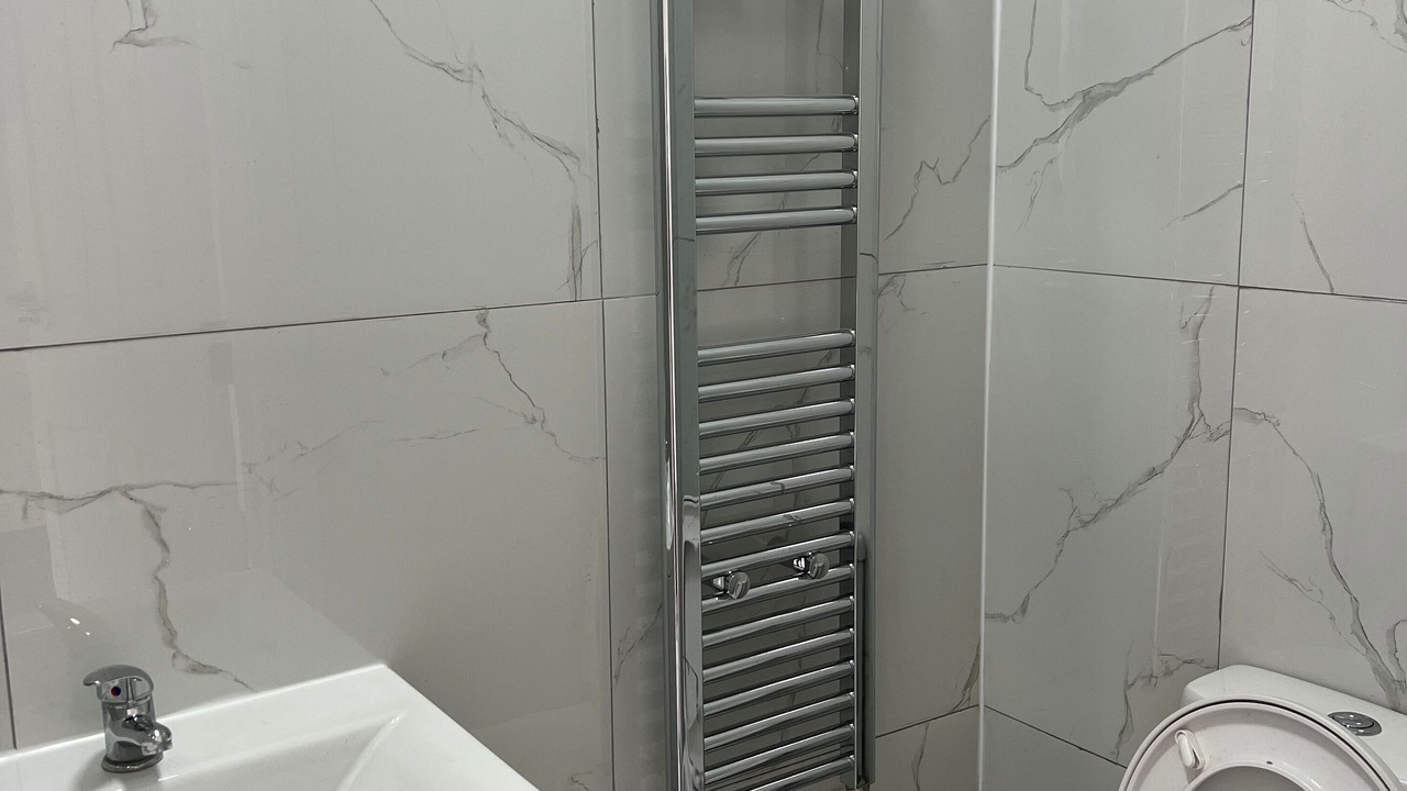 Photo of Bathroom in Oadby