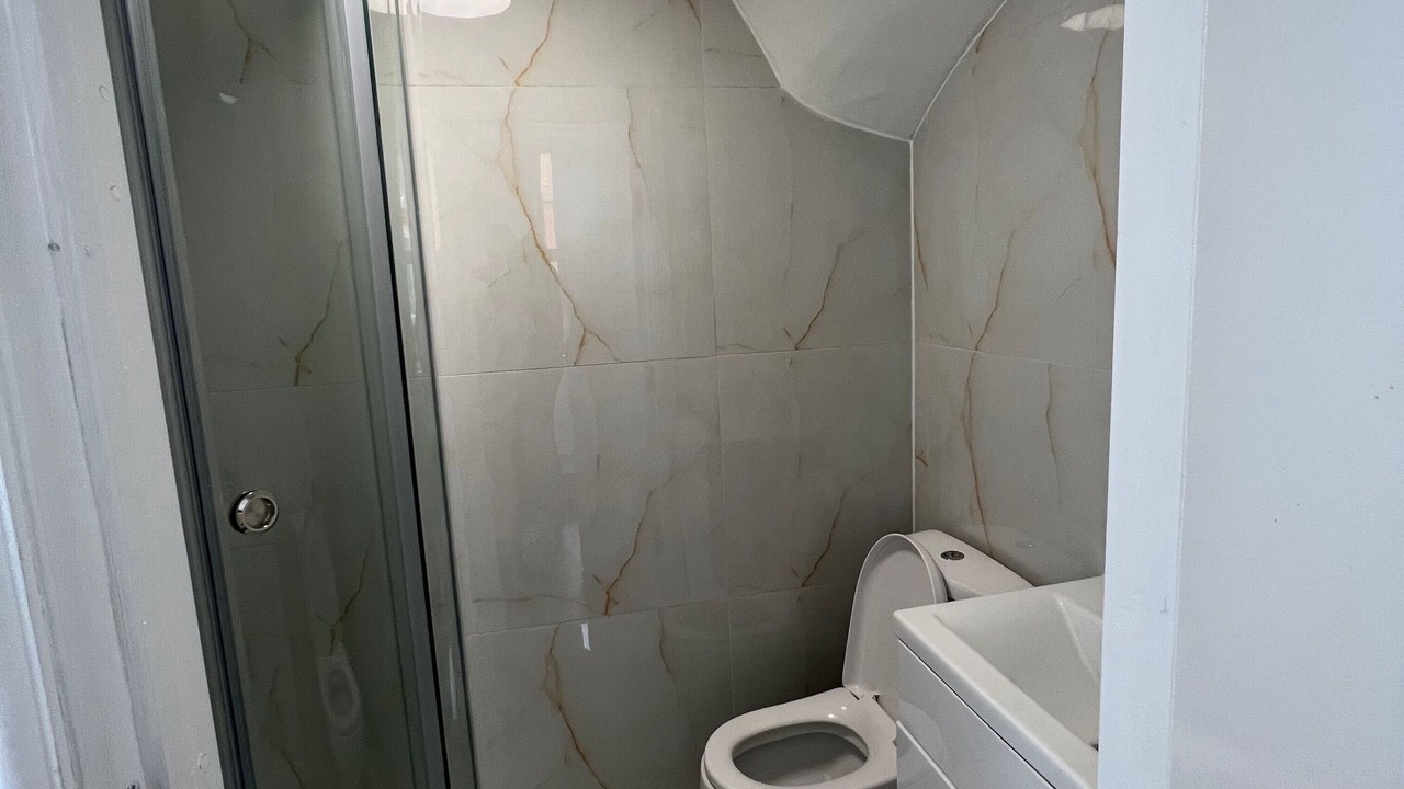 Photo of Bathroom in Oadby