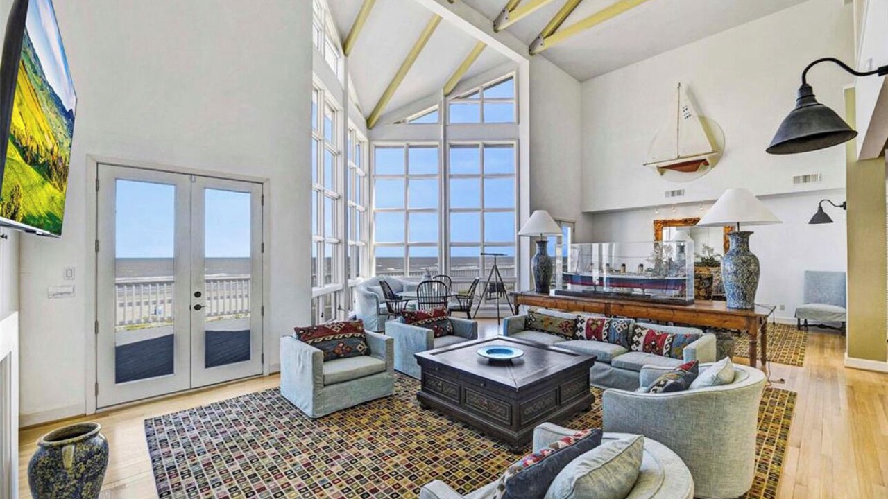 Photo of Livingroom in Indian Beach
