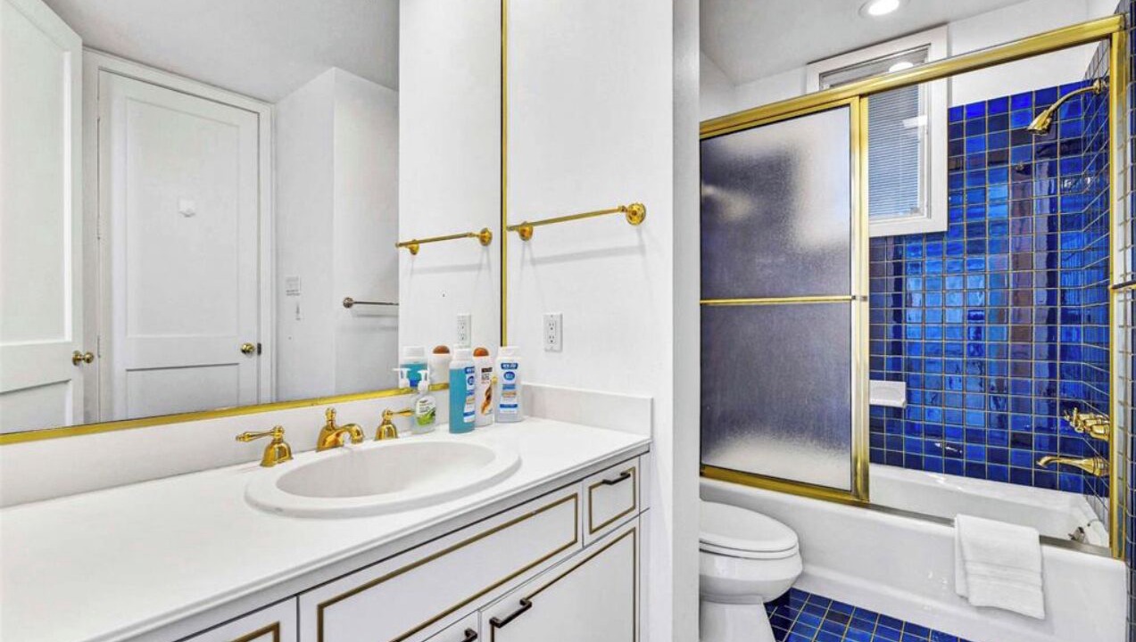 Photo of Bathroom in Indian Beach