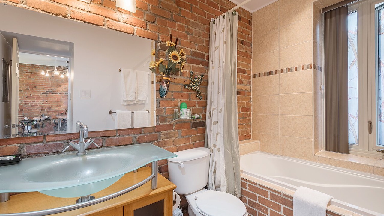 Photo of Bathroom in International District