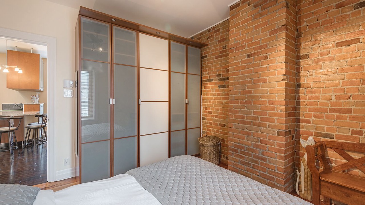 Photo of Bedroom in International District