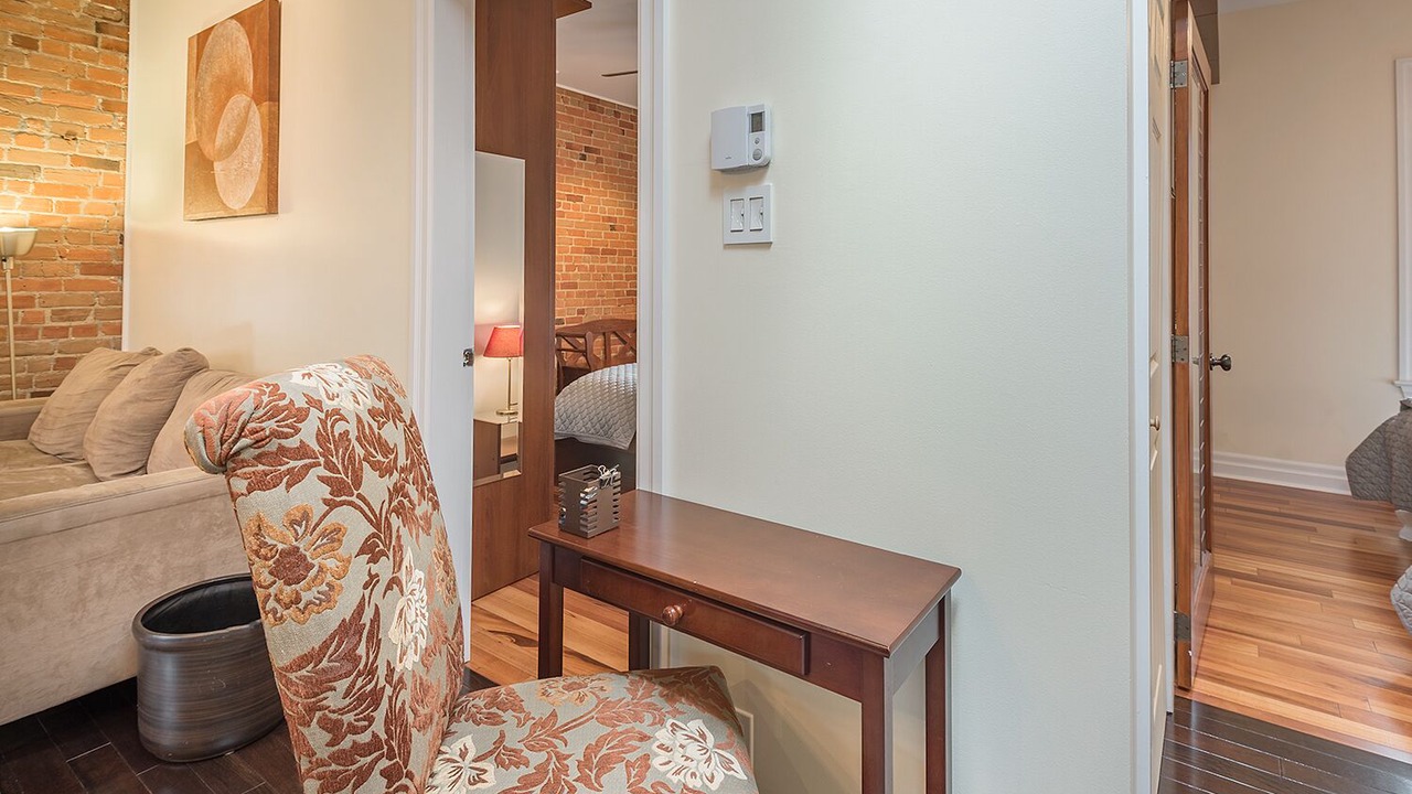 Photo of Bedroom in International District