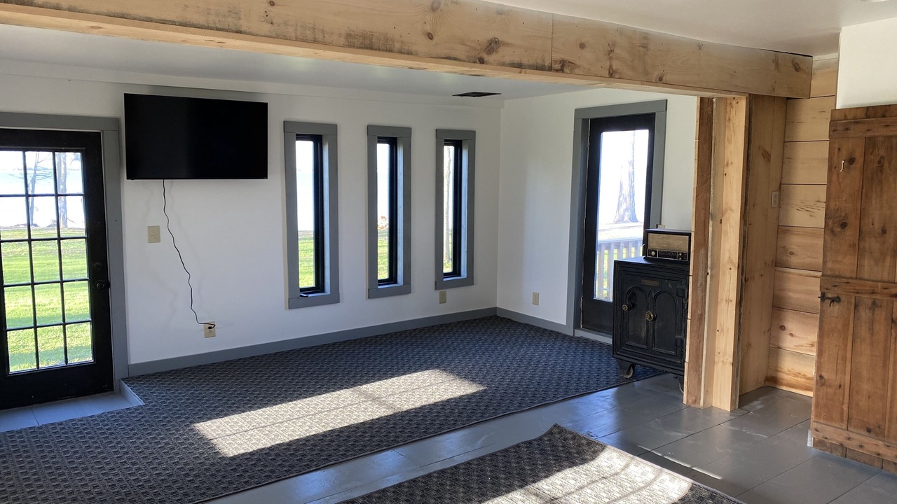 Photo of Others in Champlain