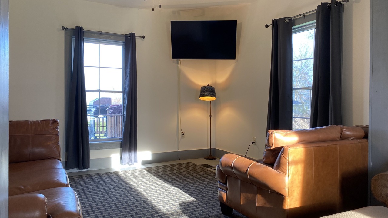 Photo of Livingroom in Champlain