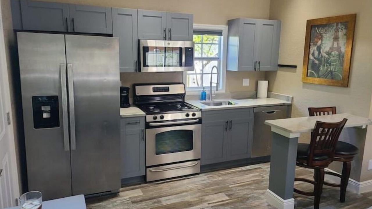 Photo of Kitchen in Pinecrest West Park