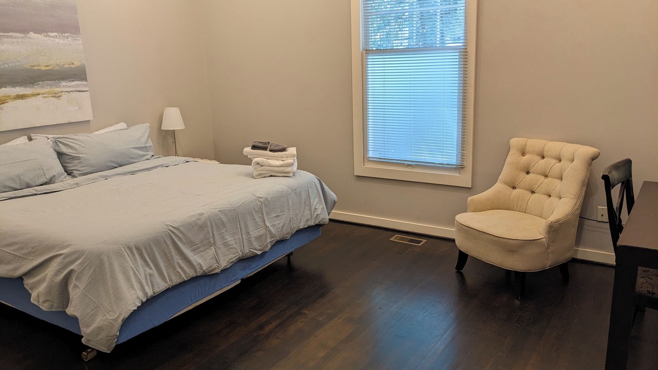 Photo of Bedroom in Downtown