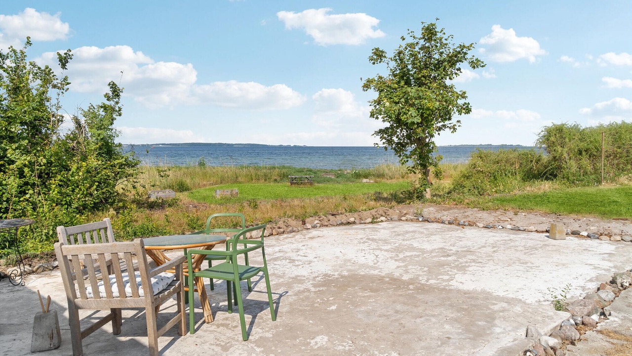 Photo of Others in Fej