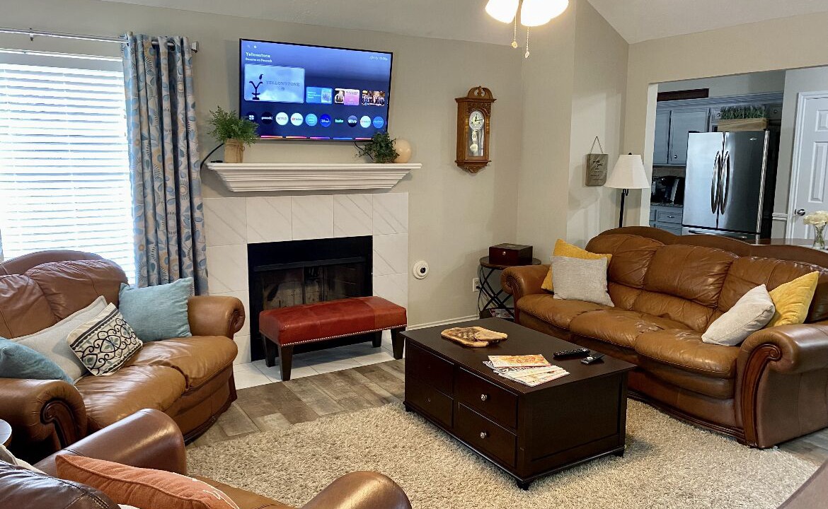 Photo of Livingroom in La Porte