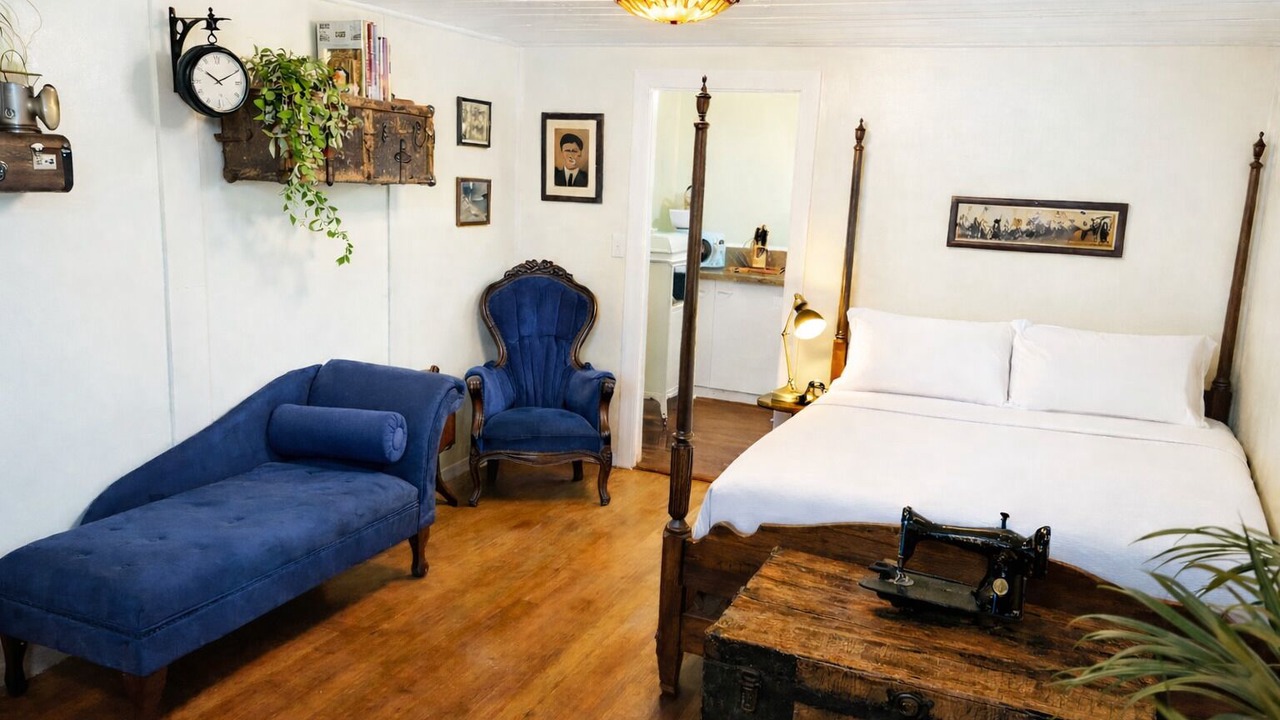 Photo of Bedroom in Westlake