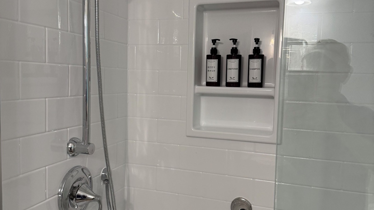 Photo of Bathroom in Lampasas