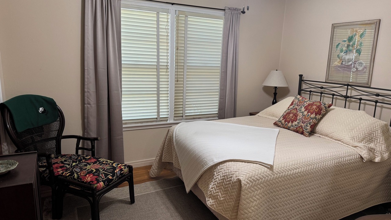 Photo of Bedroom in Lampasas