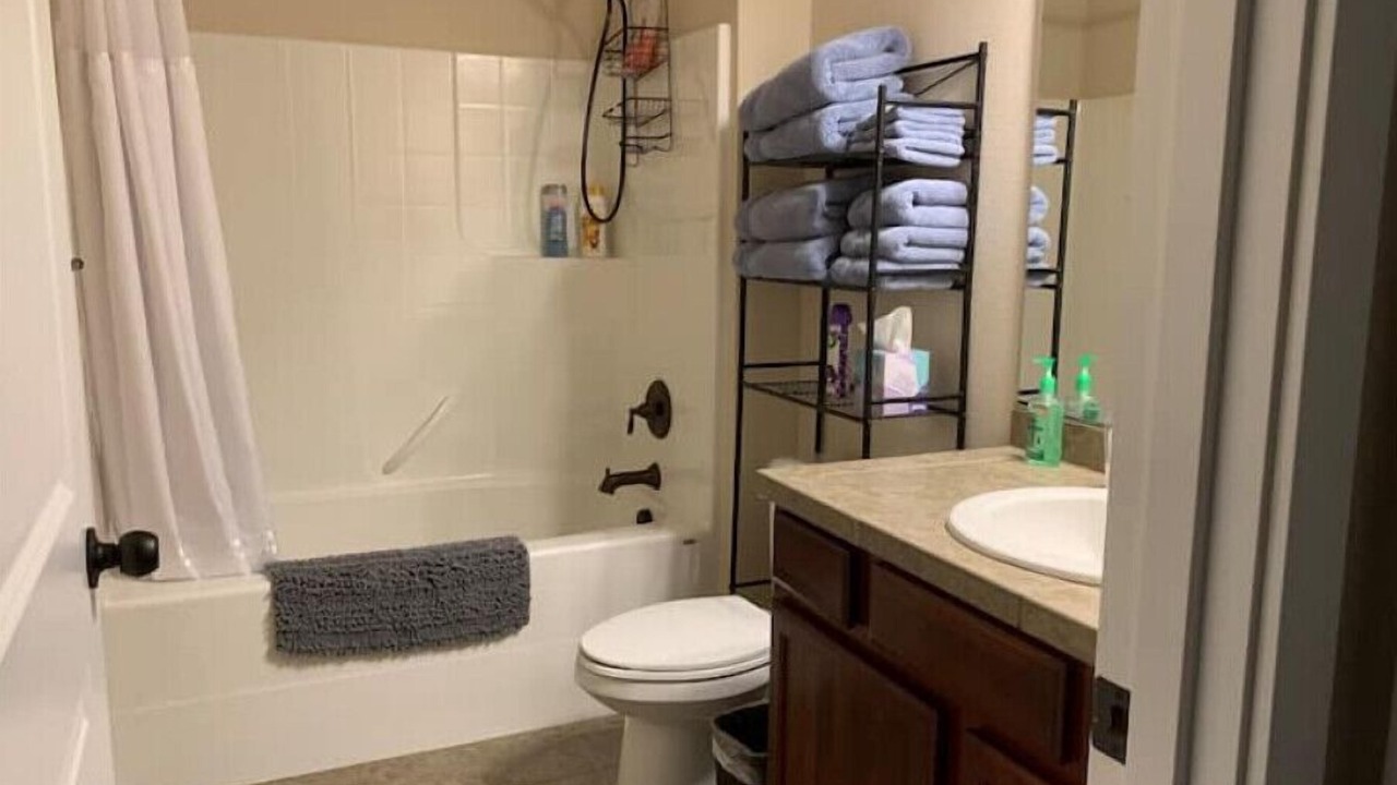 Photo of Bathroom in Enumclaw