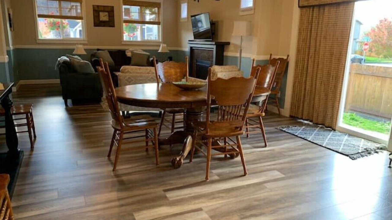 Photo of Others in Enumclaw