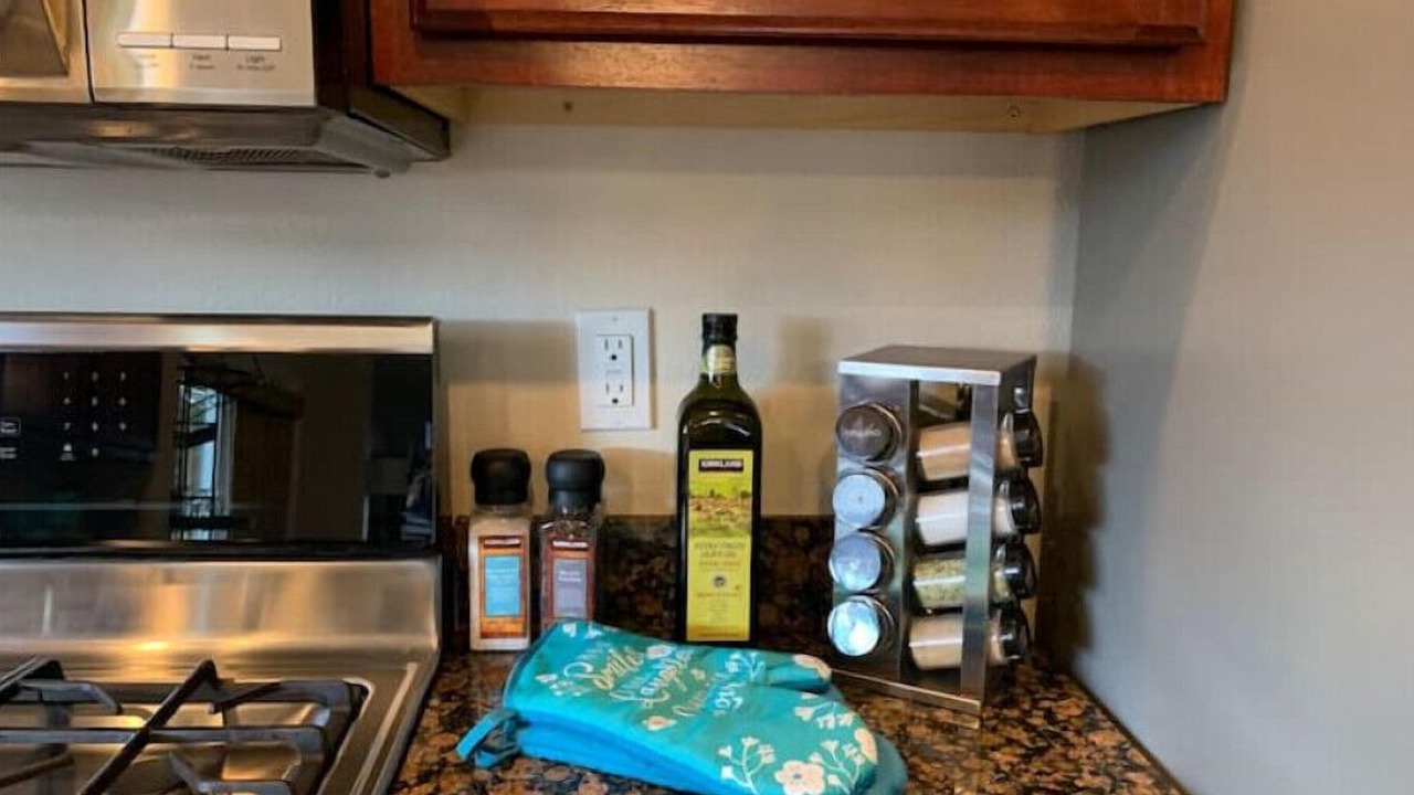 Photo of Kitchen in Enumclaw