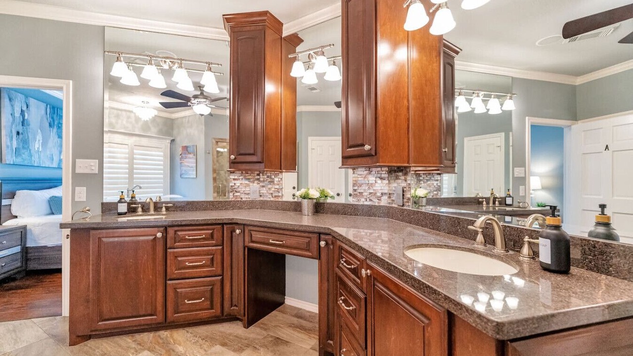 Photo of Bathroom in Atascocita