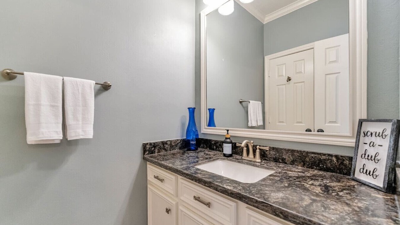 Photo of Bathroom in Atascocita