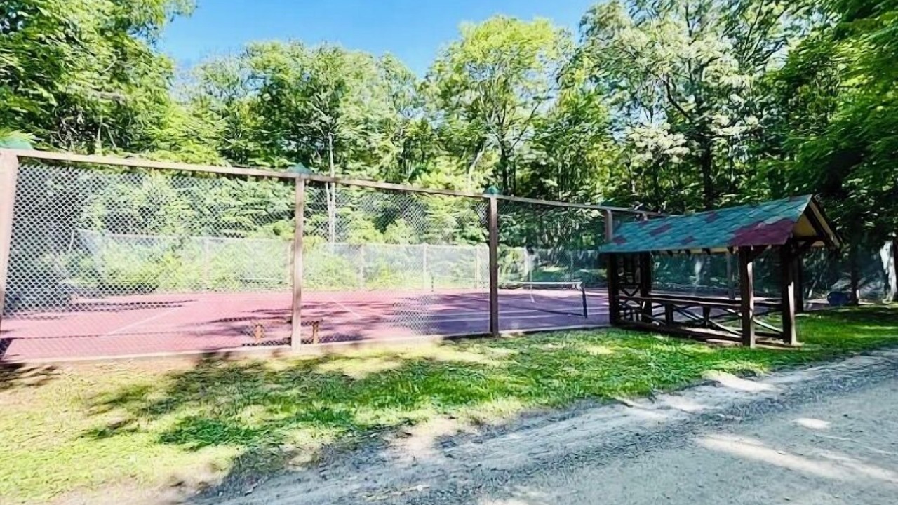 Photo of Others in Cold Spring