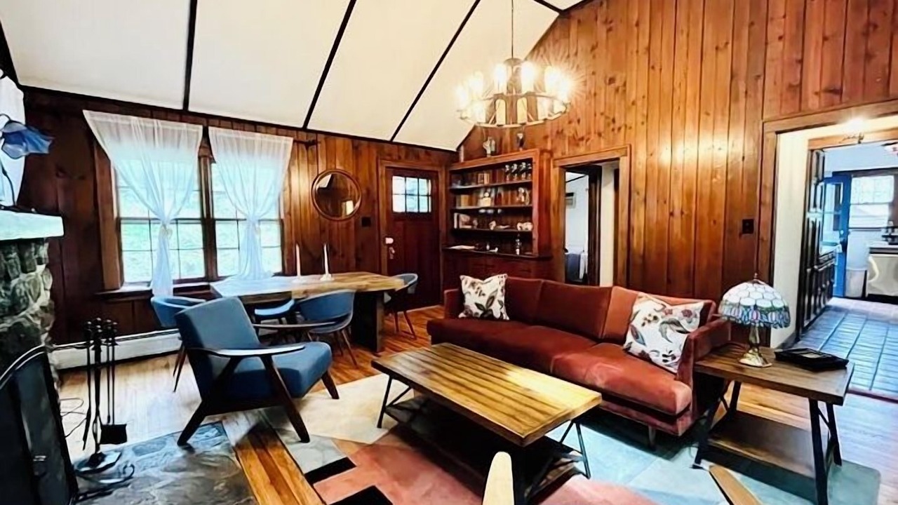 Photo of Bedroom in Cold Spring