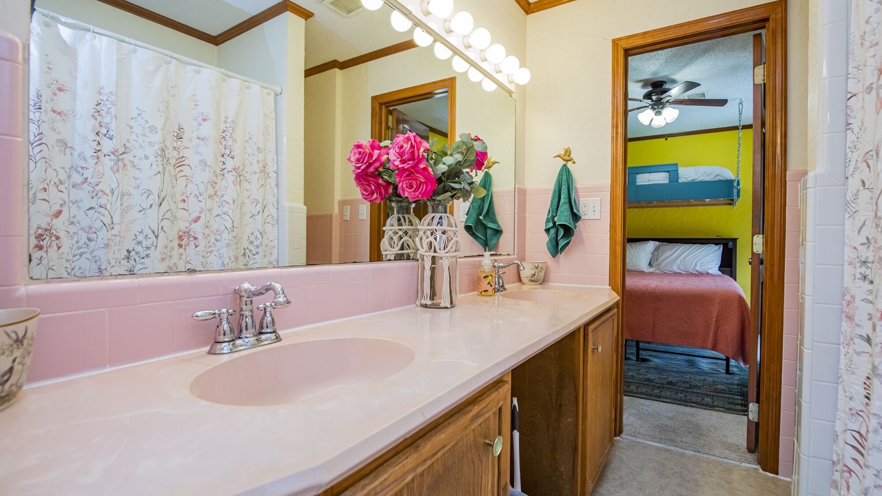 Photo of Bathroom in Siloam Springs