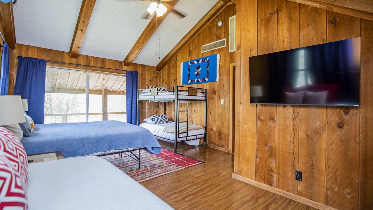 Photo of Bedroom in Siloam Springs