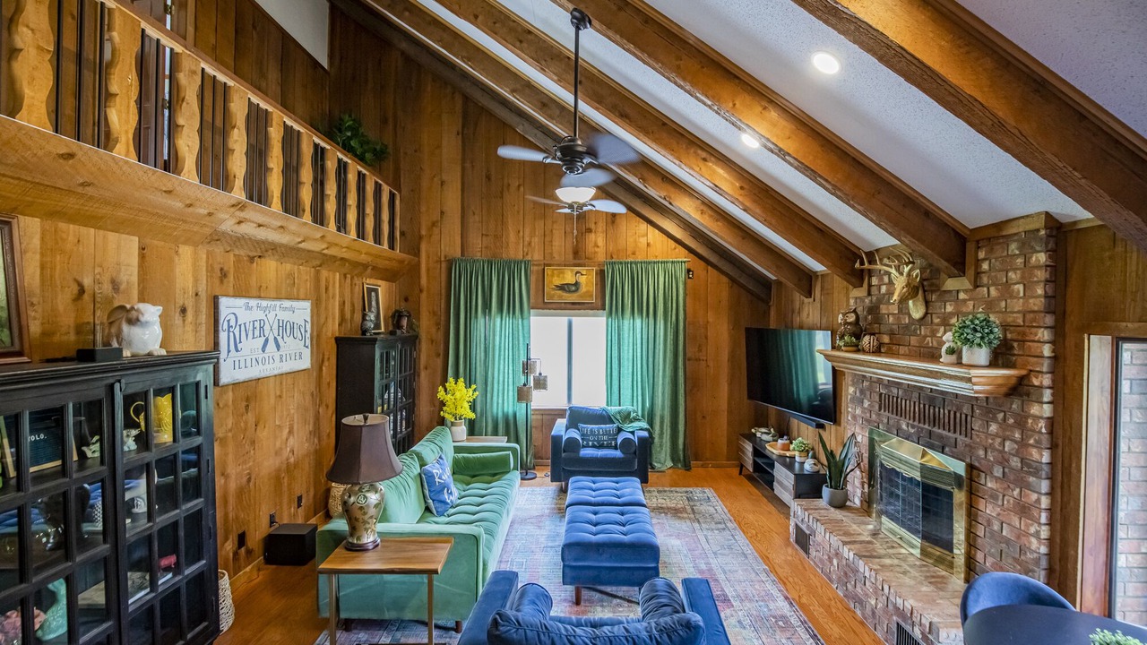 Photo of Livingroom in Siloam Springs
