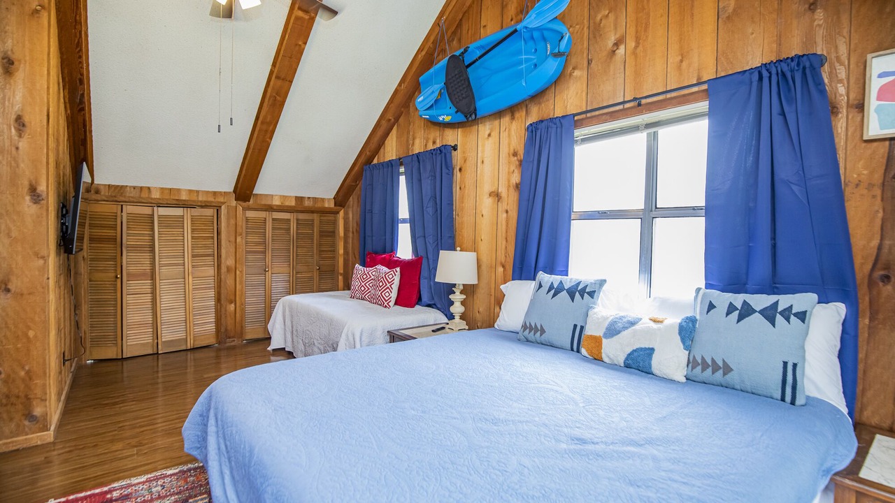 Photo of Bedroom in Siloam Springs